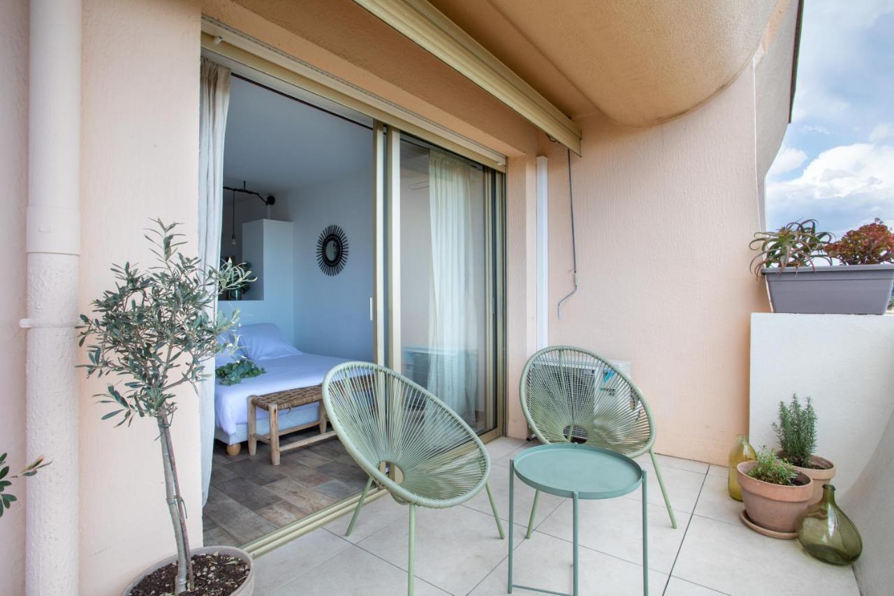 Vue Mer, Terrasse Et Parking Prive Antibes Luaran gambar
