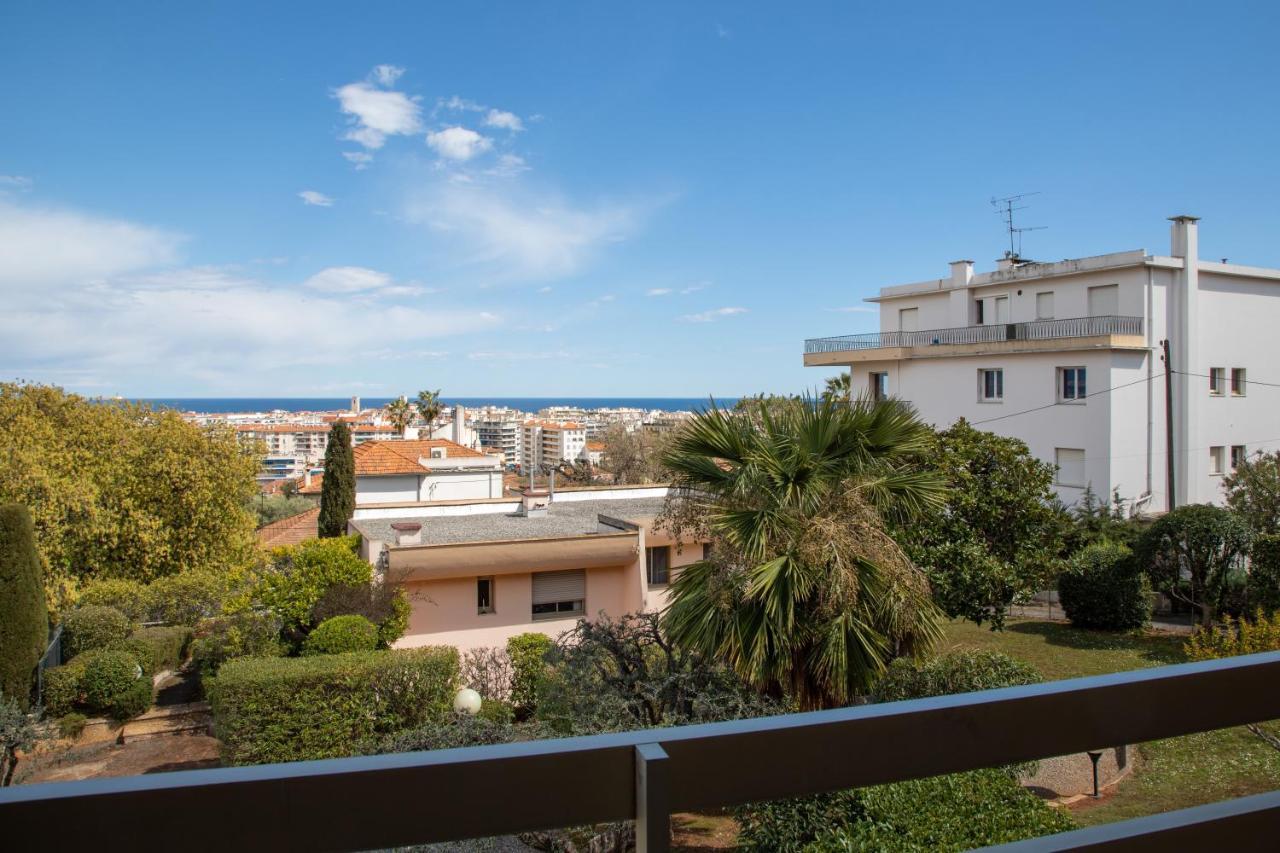 Vue Mer, Terrasse Et Parking Prive Antibes Luaran gambar